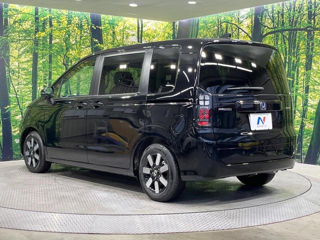 フリード ｅ：ＨＥＶエアー　ＥＸ　登録済未使用車　純正９型ナビ　両側電動ドア　バックカメラ　衝突被害軽減システム　レーダークルーズ　コーナーセンサー　シートヒーター　ＬＥＤヘッドライト　純正１５インチアルミ　Ａｐｐｌｅｃａｒｐｌａｙ（59枚目）