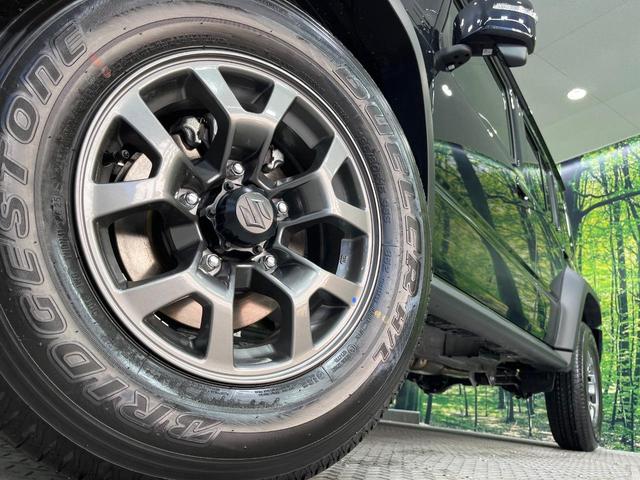 �y�����P�T�C���`�A���~�z�C�[���z�O�ςɃ}�b�`���������A���~�z�C�[���𑕒����Ă���܂��B�e��ЊO�A���~�z�C�[����A�X�^�b�h���X�^�C�����戵�����Ă���܂��B���񂲑��k����������