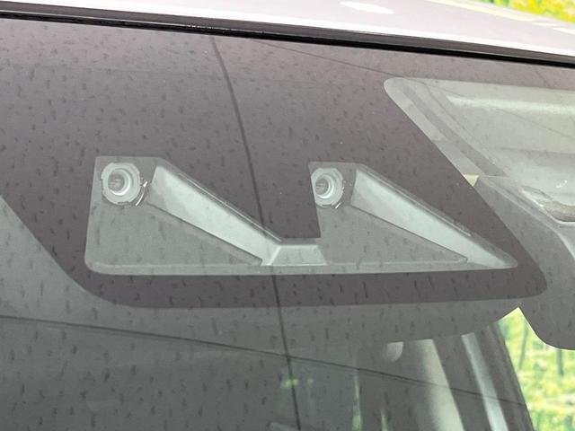 ライズ Ｚ　禁煙車　純正ＳＤナビ　全周囲カメラ　衝突被害軽減システム　レーダークルーズ　ＢＳＭ　ドラレコ　コーナーセンサー　スマートキー　ＬＥＤヘッド　ビルトインＥＴＣ　純正１７インチアルミ　オートハイビーム（3枚目）