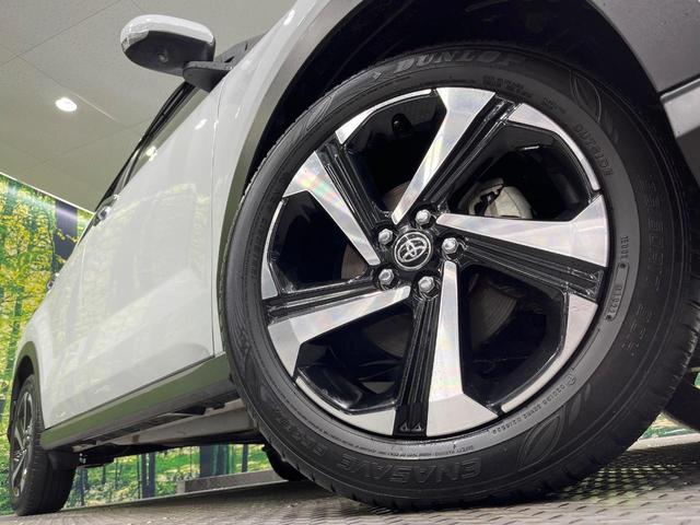 ライズ Ｚ　禁煙車　純正ＳＤナビ　全周囲カメラ　衝突被害軽減システム　レーダークルーズ　ＢＳＭ　ドラレコ　コーナーセンサー　スマートキー　ＬＥＤヘッド　ビルトインＥＴＣ　純正１７インチアルミ　オートハイビーム（13枚目）