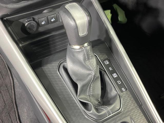 ライズ Ｚ　禁煙車　純正ＳＤナビ　全周囲カメラ　衝突被害軽減システム　レーダークルーズ　ＢＳＭ　ドラレコ　コーナーセンサー　スマートキー　ＬＥＤヘッド　ビルトインＥＴＣ　純正１７インチアルミ　オートハイビーム（35枚目）