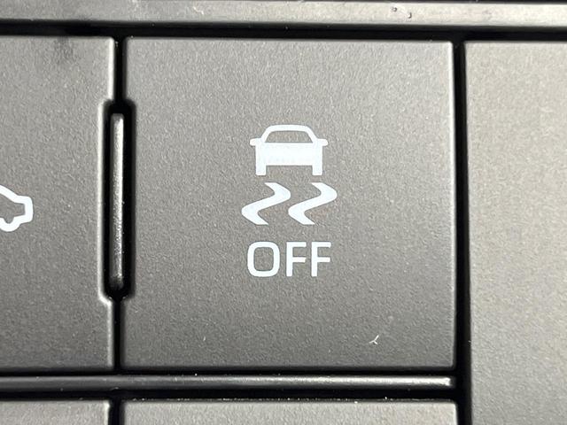 ライズ Ｚ　禁煙車　純正ＳＤナビ　全周囲カメラ　衝突被害軽減システム　レーダークルーズ　ＢＳＭ　ドラレコ　コーナーセンサー　スマートキー　ＬＥＤヘッド　ビルトインＥＴＣ　純正１７インチアルミ　オートハイビーム（51枚目）