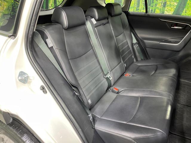 �y���烌�U�[�V�[�g�z����̂ӂ���肪�e�ՂŃ����e�i���X�����ȒP�ȁA�@�\���ɗD��鍇����v���̗p�����㎿�ȃV�[�g�ł��B����S�n���悭�A���������ӂ��S�n�ǂ��ԓ���Ԃ����o���Ă���܂��B