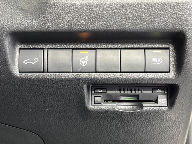 ＲＡＶ４ Ｇ　４ＷＤ　９インチナビ　バックカメラ　衝突被害軽減システム　レーダークルーズ　禁煙車　電動リアゲート　パワーシート　ドラレコ　コーナーセンサー　スマートキー　ＬＥＤヘッド　ビルトインＥＴＣ（53枚目）
