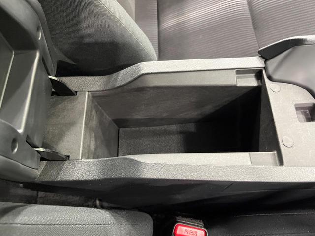 ノート Ｘ　禁煙車　純正９型ナビ　全周囲カメラ　プロパイロット　衝突被害軽減システム　レーダークルーズ　ドラレコ　コーナーセンサー　ＥＴＣ２．０　オートハイビーム　車線逸脱警報　オートライト　オートエアコン（42枚目）