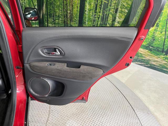 ヴェゼル RS・ホンダセンシング 禁煙車 純正SDナビ バックカメラ 衝突被害軽減システム レーダークルーズ ドラレコ スマートキー LEDヘッド ビルトインETC 純正18インチアルミ 車線逸脱警報 オートライト オートエアコン(38枚目)