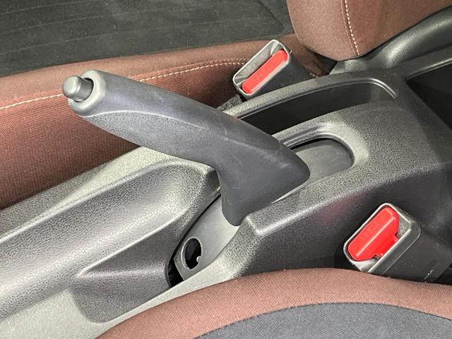 ノート ｅ－パワー　Ｘ　モード・プレミア　禁煙車　純正ＳＤナビ　全周囲カメラ　衝突被害軽減システム　レーダークルーズ　ドラレコ　コーナーセンサー　スマートキー　ＬＥＤヘッドライト　車線逸脱警報　オートライト　オートエアコン　Ｂｌｕｅｔｏｏｔｈ（35枚目）