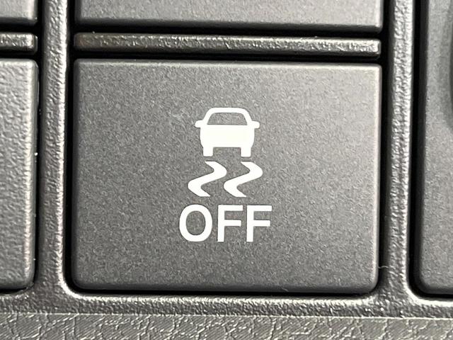 フィット ｅ：ＨＥＶホーム　禁煙車　純正９型ＳＤナビ　バックカメラ　衝突被害軽減システム　レーダークルーズ　ドラレコ　コーナーセンサー　スマートキー　ＬＥＤヘッド　ビルトインＥＴＣ　車線逸脱警報　オートライト　オートエアコン（48枚目）