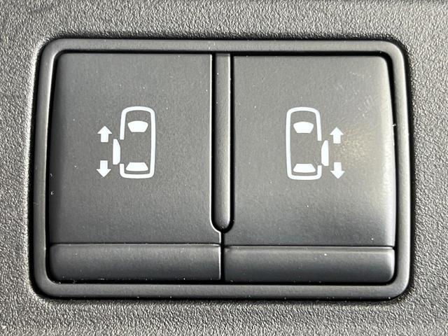 セレナ ハイウェイスター　ＶセレクションＩＩ　禁煙車　両側電動ドア　純正９型ＳＤナビ　後席モニター　全周囲カメラ　衝突被害軽減システム　レーダークルーズ　ドラレコ　コーナーセンサー　ＬＥＤヘッド　ビルトインＥＴＣ　純正１６インチアルミ（8枚目）