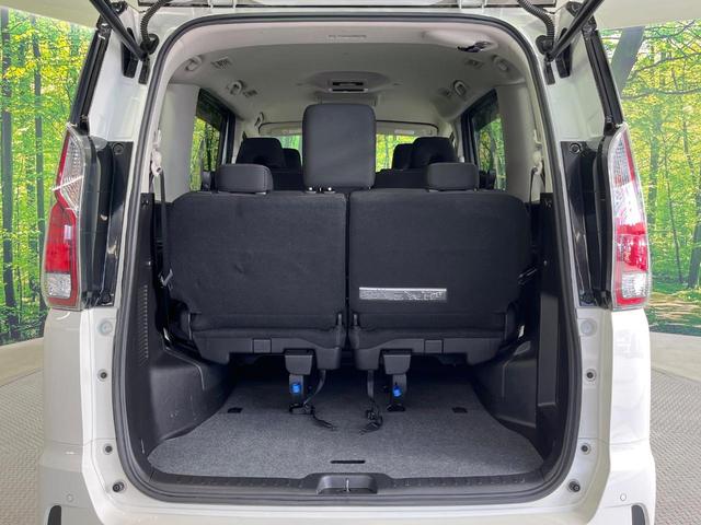 セレナ ハイウェイスター　ＶセレクションＩＩ　禁煙車　両側電動ドア　純正９型ＳＤナビ　後席モニター　全周囲カメラ　衝突被害軽減システム　レーダークルーズ　ドラレコ　コーナーセンサー　ＬＥＤヘッド　ビルトインＥＴＣ　純正１６インチアルミ（55枚目）