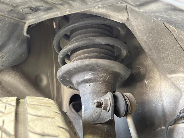 ワゴンＲスティングレー ハイブリッドＸ　禁煙車　ＳＤナビ　バックカメラ　衝突被害軽減システム　シートヒーター　ドラレコ　スマートキー　ＨＩＤヘッド　車線逸脱警報　オートライト　オートエアコン　Ｂｌｕｅｔｏｏｔｈ　ＣＤ　ＤＶＤ再生　フルセグ（20枚目）