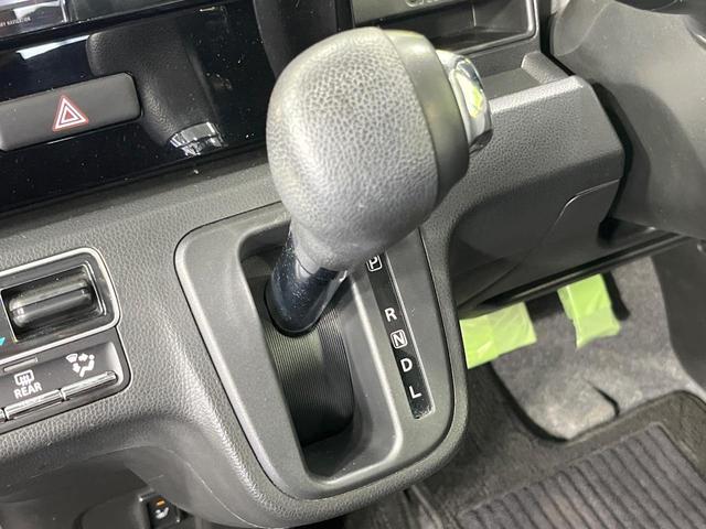 ワゴンＲスティングレー ハイブリッドＸ　禁煙車　ＳＤナビ　バックカメラ　衝突被害軽減システム　シートヒーター　ドラレコ　スマートキー　ＨＩＤヘッド　車線逸脱警報　オートライト　オートエアコン　Ｂｌｕｅｔｏｏｔｈ　ＣＤ　ＤＶＤ再生　フルセグ（30枚目）