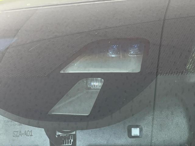 ヴェゼル ハイブリッドZ 禁煙車 純正8型ナビ バックカメラ 衝突被害軽減システム ドラレコ スマートキー LEDヘッド シートヒーター ETC クルコン オートライト デュアルエアコン Bluetooth CD DVD再生(5枚目)