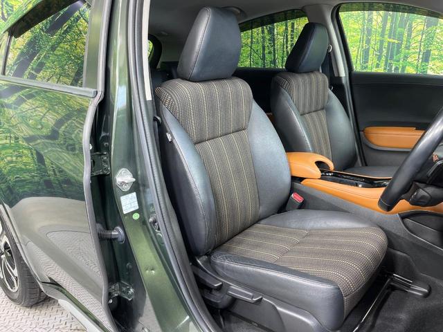 ヴェゼル ハイブリッドZ 禁煙車 純正8型ナビ バックカメラ 衝突被害軽減システム ドラレコ スマートキー LEDヘッド シートヒーター ETC クルコン オートライト デュアルエアコン Bluetooth CD DVD再生(8枚目)