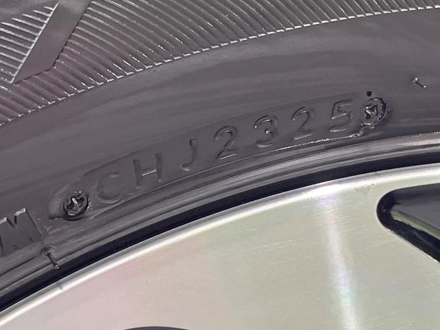 ヴェゼル ハイブリッドZ 禁煙車 純正8型ナビ バックカメラ 衝突被害軽減システム ドラレコ スマートキー LEDヘッド シートヒーター ETC クルコン オートライト デュアルエアコン Bluetooth CD DVD再生(30枚目)