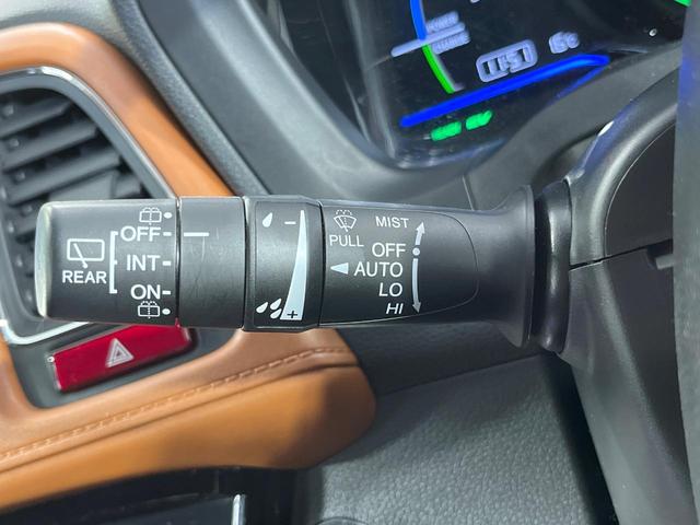 ヴェゼル ハイブリッドZ 禁煙車 純正8型ナビ バックカメラ 衝突被害軽減システム ドラレコ スマートキー LEDヘッド シートヒーター ETC クルコン オートライト デュアルエアコン Bluetooth CD DVD再生(52枚目)