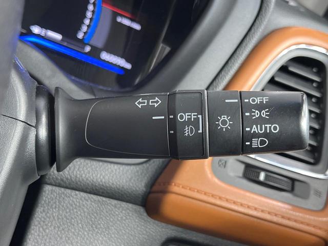 ヴェゼル ハイブリッドZ 禁煙車 純正8型ナビ バックカメラ 衝突被害軽減システム ドラレコ スマートキー LEDヘッド シートヒーター ETC クルコン オートライト デュアルエアコン Bluetooth CD DVD再生(53枚目)