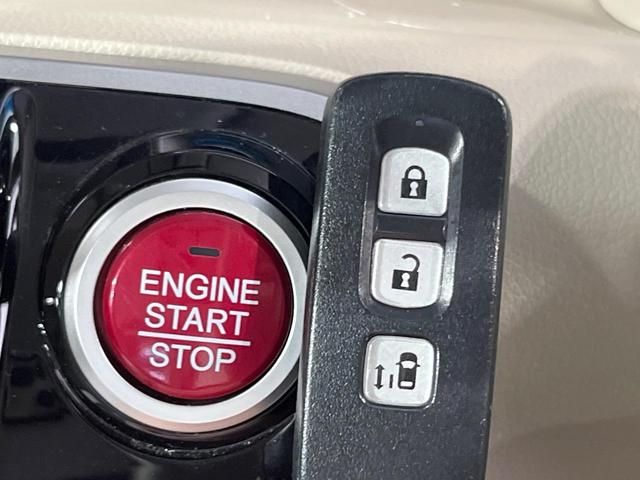 �y�g���������X�}�[�g�L�[�z�J�o����|�P�b�g�ɓ��ꂽ�܂܂ł��h�A�̎{���E�������\�ȃX�}�[�g�L�[�𑕔��B�G���W���̃I���E�I�t�����J�M�����o���K�v����������Ƃ��Ă��֗��ł���