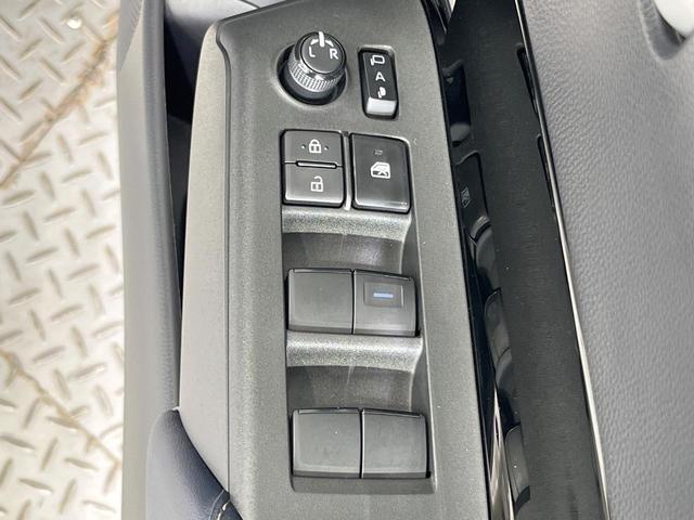 Ｚ　禁煙車　トヨタチームメイト　純正１０型ＤＡ　全周囲カメラ　衝突被害軽減システム　ＢＳＭ　レーダークルーズ　シートヒーター　パワーシート　コーナーセンサー　ＬＥＤヘッド　ＥＴＣ　純正１５インチアルミ（画像24）
