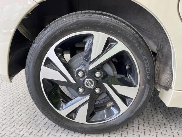 ハイウェイスター　Ｇターボプロパイロットエディション　禁煙車　エマージェンシーブレーキ　プロパイロット　ハンズフリー機能付き両側電動ドア　純正９型ナビ　全周囲カメラ　Ｂｌｕｅｔｏｏｔｈ再生　フルセグＴＶ　スマートキー　ＬＥＤヘッド　純正１５インチＡＷ（画像49）