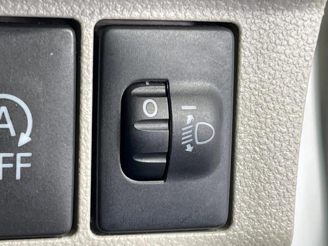 スタイルＸ　ＳＡＩＩ　禁煙車　ＳＤナビ　バックカメラ　衝突被害軽減システム　スマートキー　オートライト　オートエアコン　Ｂｌｕｅｔｏｏｔｈ　ＣＤ　ＤＶＤ再生　フルセグ　ＨＩＤフォグ（画像25）