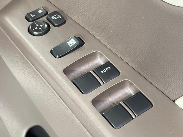 ドルチェＸ　禁煙車　ＳＤナビ　スマートキー　ＨＩＤヘッド　ビルトインＥＴＣ　純正１４インチアルミ　オートライト　オートエアコン　Ｂｌｕｅｔｏｏｔｈ　ＣＤ　ＤＶＤ再生　地デジ（画像32）