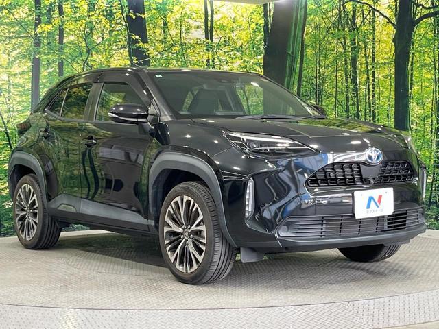 ハイブリッドＺ　禁煙車　純正８型ディスプレイオーディオ　全周囲カメラ　衝突被害軽減システム　ＢＳＭ　ハーフレザーシート　パワーシート　ドラレコ　コーナーセンサー　ＥＴＣ　純正１８インチアルミ　オートハイビーム（画像16）