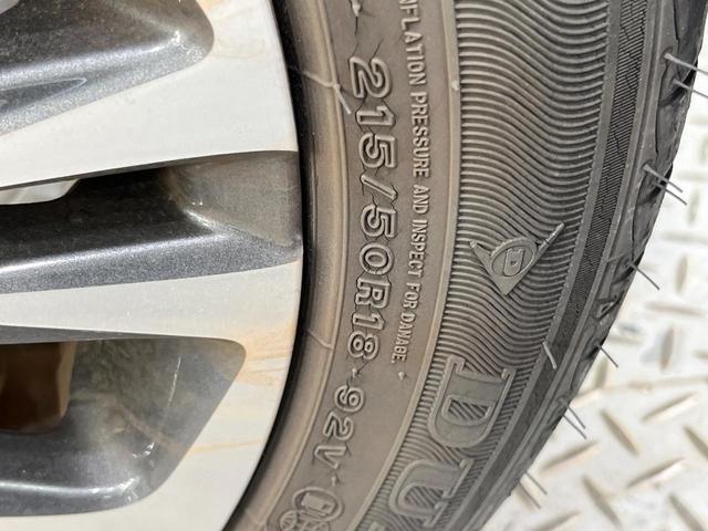 ハイブリッドＺ　禁煙車　純正８型ディスプレイオーディオ　全周囲カメラ　衝突被害軽減システム　ＢＳＭ　ハーフレザーシート　パワーシート　ドラレコ　コーナーセンサー　ＥＴＣ　純正１８インチアルミ　オートハイビーム（画像56）