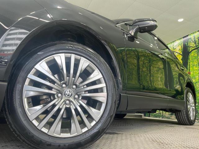 Ｚ　レザーパッケージ　禁煙車　全周囲カメラ　ＪＢＬサウンド　電動リアゲート　前席シートエアコン　ドラレコ　コーナーセンサー　スマートキー　ＬＥＤヘッド　ＥＴＣ２．０　純正１９インチアルミ　オートハイビーム　車線逸脱警報（画像13）