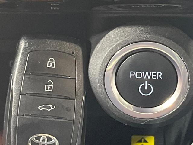 Ｚ　レザーパッケージ　禁煙車　全周囲カメラ　ＪＢＬサウンド　電動リアゲート　前席シートエアコン　ドラレコ　コーナーセンサー　スマートキー　ＬＥＤヘッド　ＥＴＣ２．０　純正１９インチアルミ　オートハイビーム　車線逸脱警報（画像22）