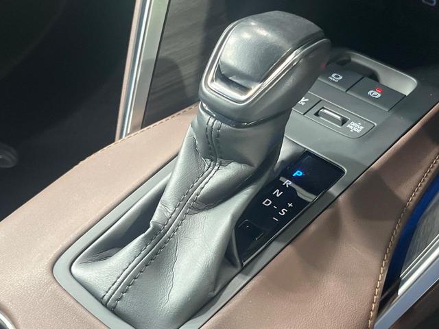 Ｚ　レザーパッケージ　禁煙車　全周囲カメラ　ＪＢＬサウンド　電動リアゲート　前席シートエアコン　ドラレコ　コーナーセンサー　スマートキー　ＬＥＤヘッド　ＥＴＣ２．０　純正１９インチアルミ　オートハイビーム　車線逸脱警報（画像36）