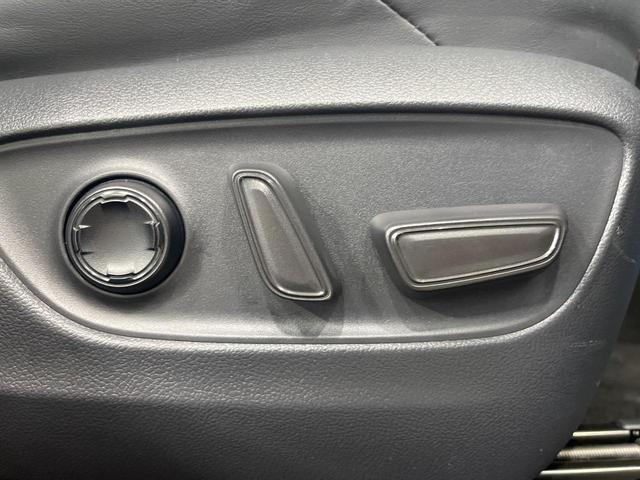 Ｚ　レザーパッケージ　禁煙車　全周囲カメラ　ＪＢＬサウンド　電動リアゲート　前席シートエアコン　ドラレコ　コーナーセンサー　スマートキー　ＬＥＤヘッド　ＥＴＣ２．０　純正１９インチアルミ　オートハイビーム　車線逸脱警報（画像42）