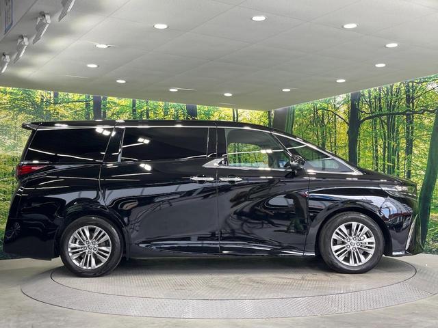 Ｚ　禁煙車　ガラスルーフ　両側電動ドア　後席モニター　全周囲カメラ　１００Ｖ電源　衝突被害軽減システム　電動リアゲート　前後席シートエアコン　リアシートエアコン　前後席パワーシート　ドラレコ（画像68）