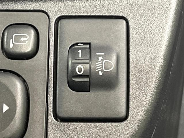 Ｓ　禁煙車　ＳＤナビ　バックカメラ　ＥＴＣ　スマートキー　オートエアコン　ＬＥＤヘッドライト　フロントフォグライト　オートライト　横滑り防止機能（画像23）