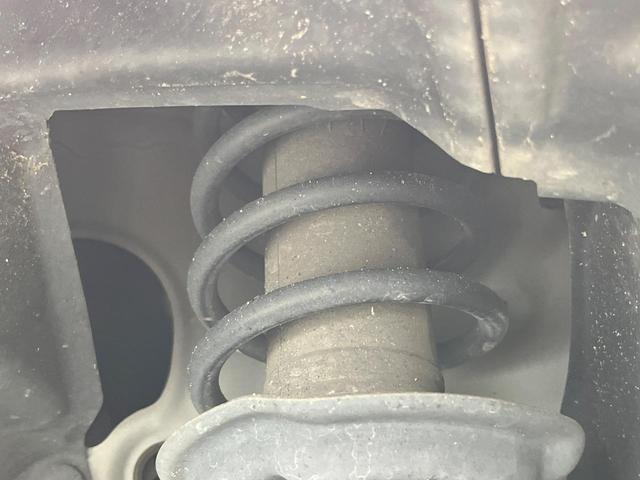 Ｇ・Ｌターボホンダセンシング　禁煙車　両側電動ドア　純正８型ＳＤナビ　バックカメラ　衝突被害軽減システム　ハーフレザーシート　ドラレコ　スマートキー　ＬＥＤヘッド　ビルトインＥＴＣ　純正１５インチアルミ　車線逸脱警報　オートライト（画像53）
