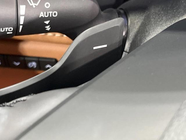 Ｚ　プレミア　ガラスルーフ　両側電動ドア　後席モニター　全周囲カメラ　衝突被害軽減システム　禁煙車　前席シートエアコン　リアシートエアコン　ドラレコ　コーナーセンサー　スマートキー　ＬＥＤヘッド　ＥＴＣ２．０（画像26）