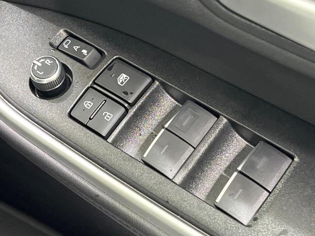 ハイブリッドＳ－Ｚ　禁煙車　両側電動ドア　後席モニター　バックカメラ　衝突被害軽減システム　電動リアゲート　ハーフレザーシート　ドラレコ　コーナーセンサー　スマートキー　ＬＥＤヘッド　ＥＴＣ２．０　純正１７インチアルミ（画像37）