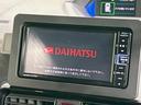 タント カスタムＲＳ　ターボ　禁煙車　ＳＤナビ　両側電動ドア　衝突軽減装置　ＬＥＤヘッドライト／フォグライト　合皮コンビシート　スマートキー　Ｂｌｕｅｔｏｏｔｈ再生　フルセグＴＶ　クリアランスソナー　サンシェード（4枚目）