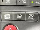 Ｇ　純正ＳＤナビ　バックカメラ　禁煙車　パワーシート　スマートキー　ＨＩＤヘッド　ビルトインＥＴＣ　クルコン　オートライト　オートエアコン　純正１５インチアルミ　Ｂｌｕｅｔｏｏｔｈ　ＣＤ　フルセグ（33枚目）