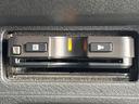 ノート Ｘ　純正９型ナビ　全周囲カメラ　衝突軽減装置　デジタルミラー　禁煙車　ドラレコ　コーナーセンサー　スマートキー　ＬＥＤヘッド　ビルトインＥＴＣ　オートライト　Ｂｌｕｅｔｏｏｔｈ　フルセグ　ＬＥＤフォグ（7枚目）