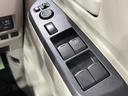 Ｓ　ＳＤナビ　バックカメラ　衝突被害軽減システム　禁煙車　ＥＴＣ　オートライト　Ｂｌｕｅｔｏｏｔｈ　ＣＤ再生　電動格納ミラー（26枚目）