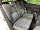 後部座席も気になるようなキズ・汚れやへたり等、大きなダメージはなく、良好な状態です。