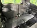3列目シートはもちろん状態良好☆大人でもゆったりと座って頂けますので、大人数でのお出かけもラクラクです♪ご家族で、気の知れた仲間で、ドライブに行くのが楽しみですね♪