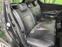 後部座席も気になるようなキズ・汚れやへたり等、大きなダメージはなく、良好な状態です。