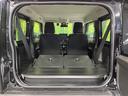 後席を格納すると、これだけの広さが!シーンに合わせたシートアレンジで、大きな荷物も積むことが出来ます♪