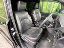 ヴォクシー ＺＳ　煌ＩＩ　禁煙車　両側電動ドア　１０型ＳＤナビ　後席モニター　バックカメラ　衝突被害軽減システム　ドラレコ　コーナーセンサー　スマートキー　ＬＥＤヘッド　ビルトインＥＴＣ　クルコン　純正１８インチアルミ（8枚目）
