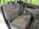 後部座席も気になるようなキズ・汚れやへたり等、大きなダメージはなく、良好な状態です。