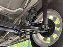 お車を安心してお乗りいただく為には、足回りの定期点検が欠かせません。サービスサポート（有償保証）では無料点検もご提供しており、安心のカーライフをお過ごしいただけるサポート体制が整っています。