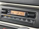 【オートエアコン】一度お好みの温度に設定すれば、車内の温度を検知し風量や温度を自動で調整。暑い…寒い…と何度もスイッチ操作をする必要はありません。快適な車内空間には必須の機能ですね♪