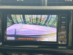 【バックカメラ】駐車時に後方がリアルタイム映像で確認できます。大型商業施設や立体駐車場での駐車時や、夜間のバック時に大活躍！運転スキルに関わらず、今や必須となった装備のひとつです！ 6